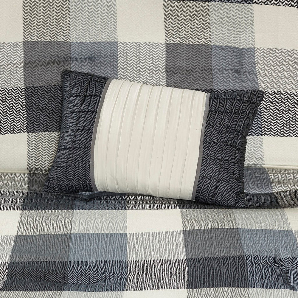 7 Piece Herringbone Comforter Set Grey Cal King Media 2