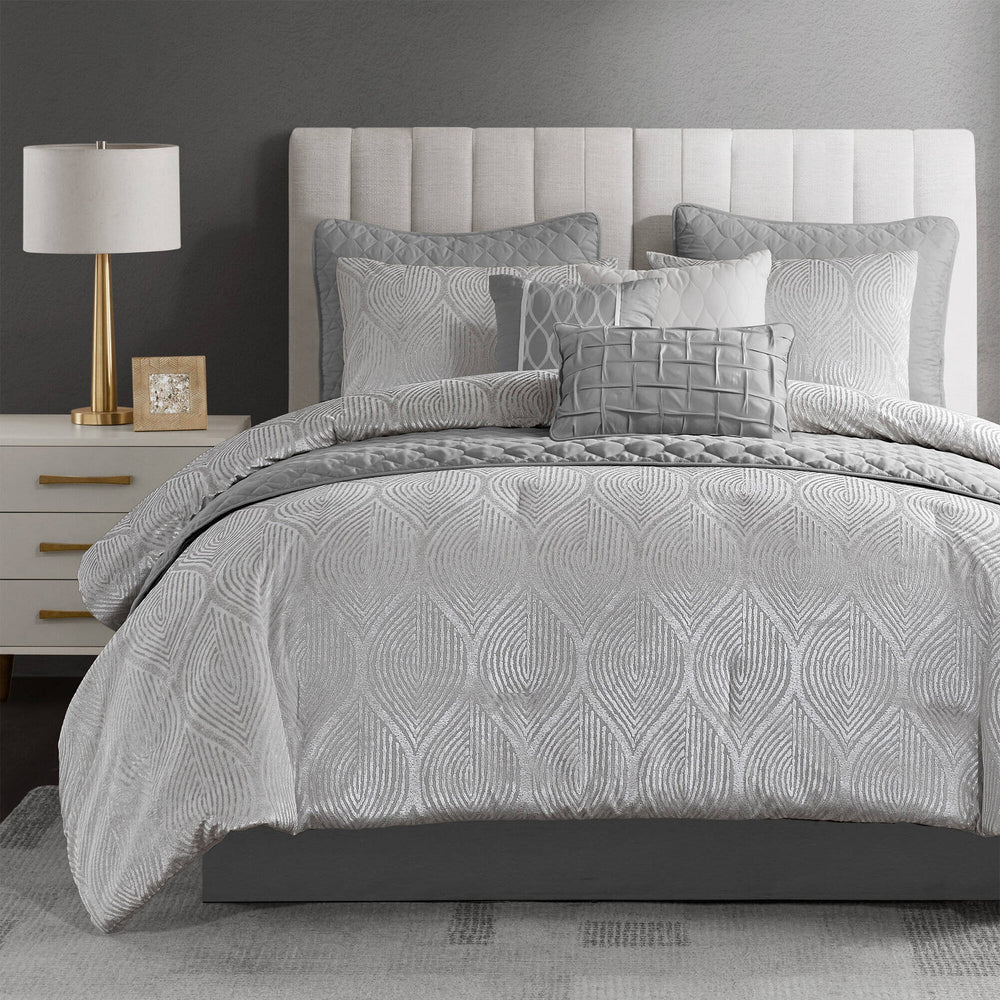 10- Piece Queen Jacquard Comforter Set Media 7