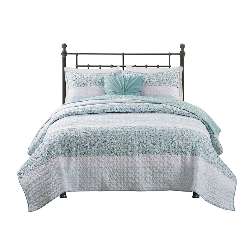 King/Cal King 4 Piece Seersucker Quilt Set with Throw Pillow Media 16