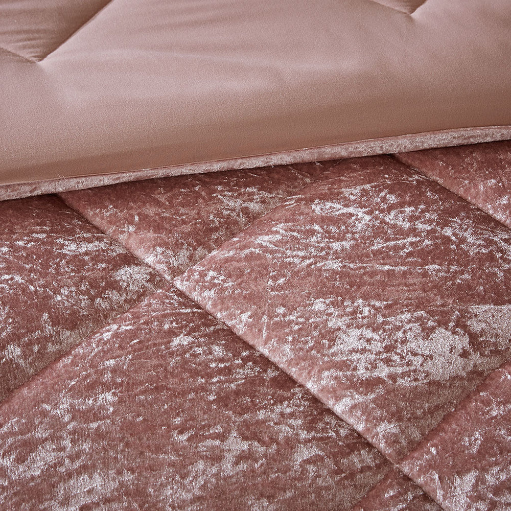 King/Cal King Velvet Comforter Set with Throw Pillow Media 4