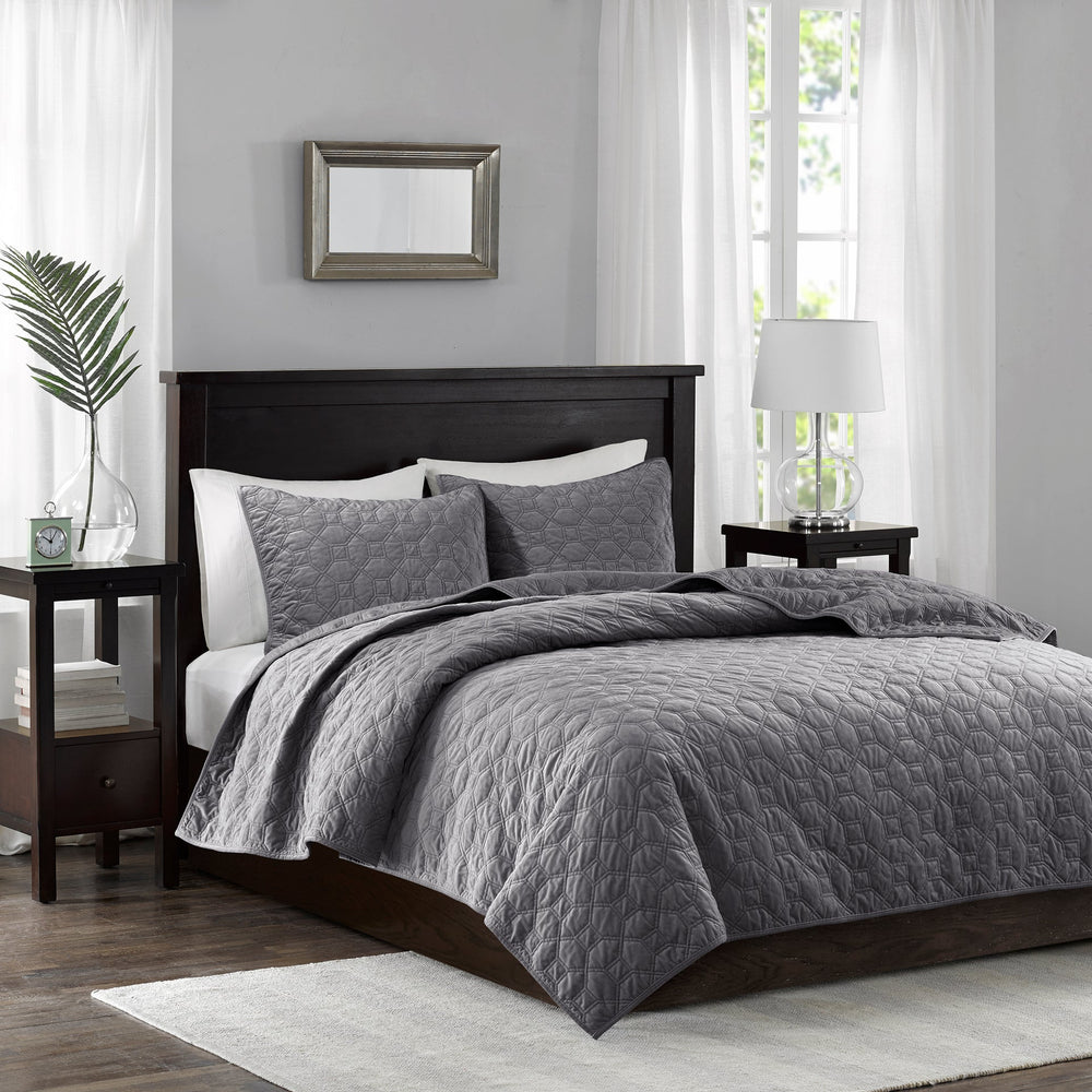 3 Piece Velvet Quilt Set Grey Full/Queen Media 1