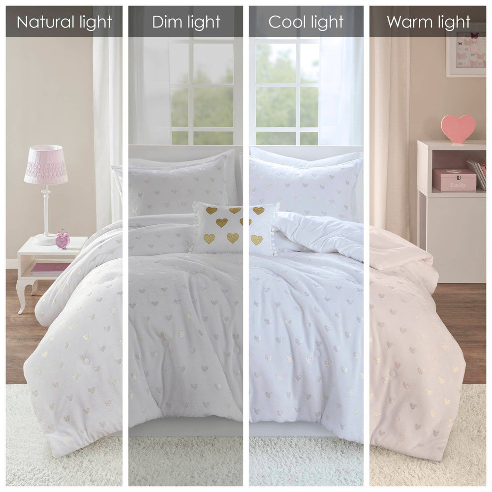 4 PCS Full/Queen Metallic Printed Plush Comforter Set with Throw Pillow White/Gold Media 3