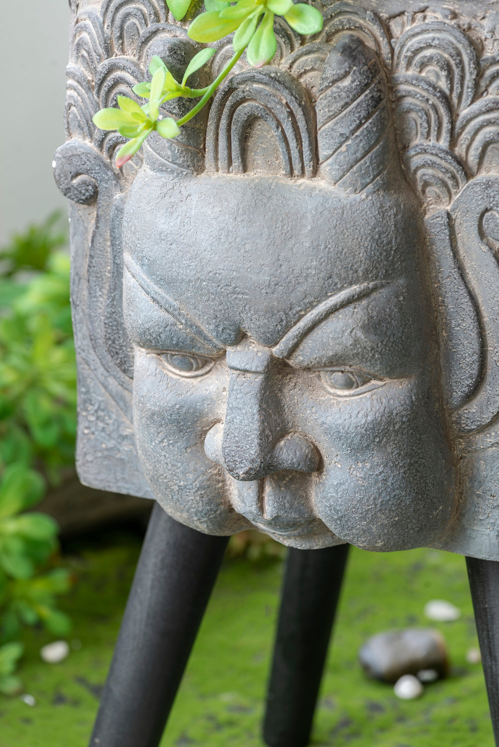 11x14x22' Statue Planter Media 5