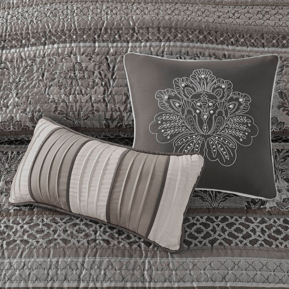 6-Piece King/Cal King 6 Piece Jacquard Quilt Set with Throw Pillows,Grey Media 4