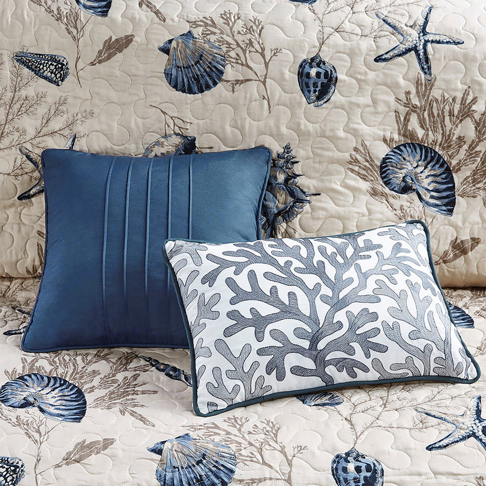Brushed   Quilt Set with Throw Pillows Blue King Media 6