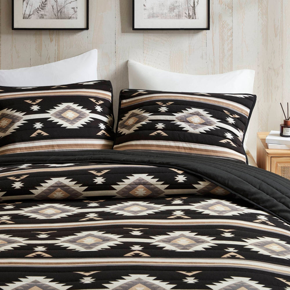 3- Piece Full/Queen Quilt Mini Set Media 21