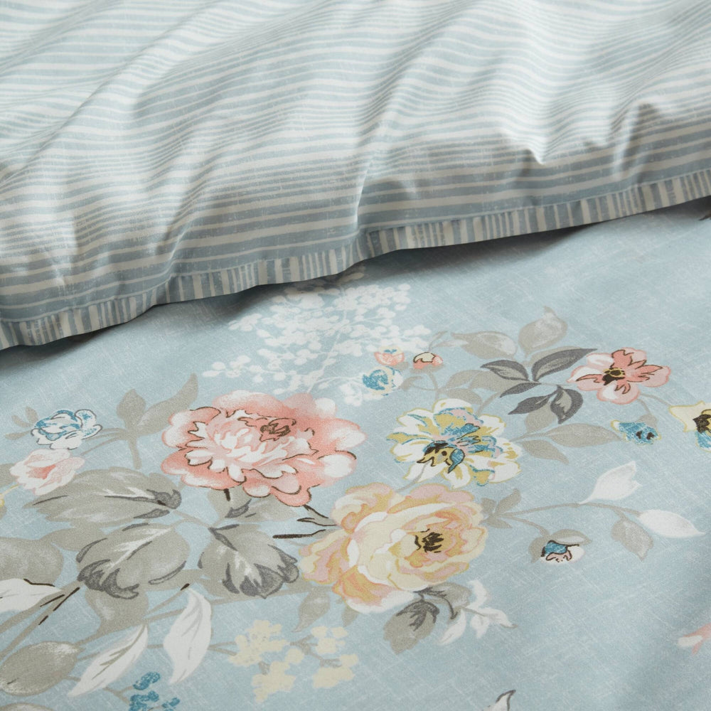 7-Piece Full 7 Piece Vin -inspired Collection floral print,Soft Blue Media 16