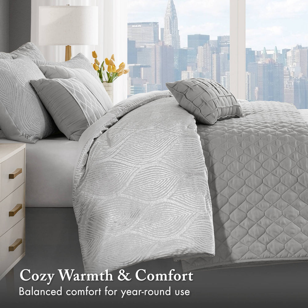 10- Piece Queen Jacquard Comforter Set Media 2