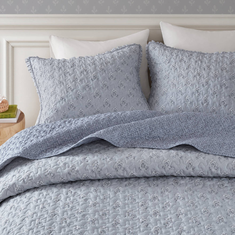 3-Piece Queen 3 Piece Ruffle Printed Quilt Set,Blue Media 21