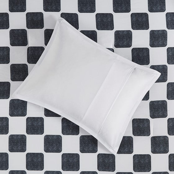 Full/Queen Checkered Comforter Set Media 11