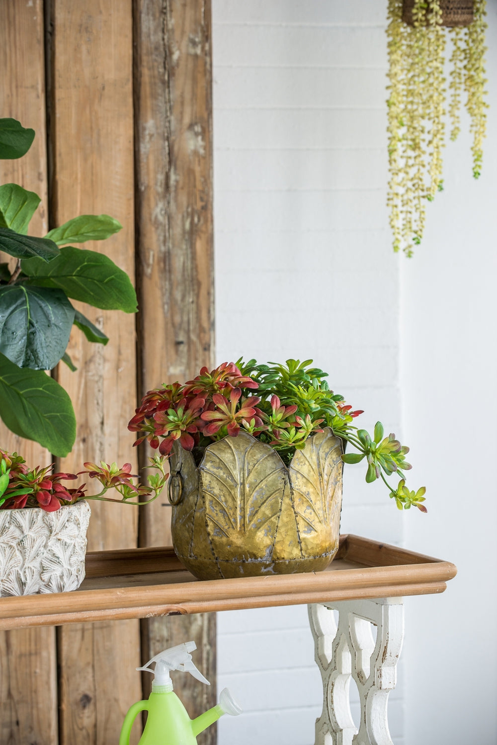 Set of 3 Metal Planter Distressed, L:17.7x17.7x11' M:15x15x10.2' S:11.5x11.5x10' Media 11