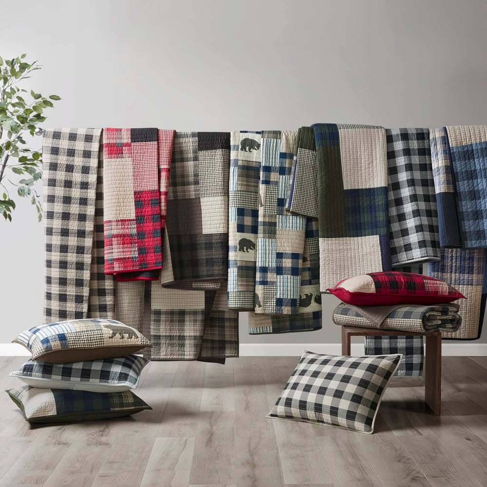 3-Piece King/Cal King Quilt Mini Set Media 12