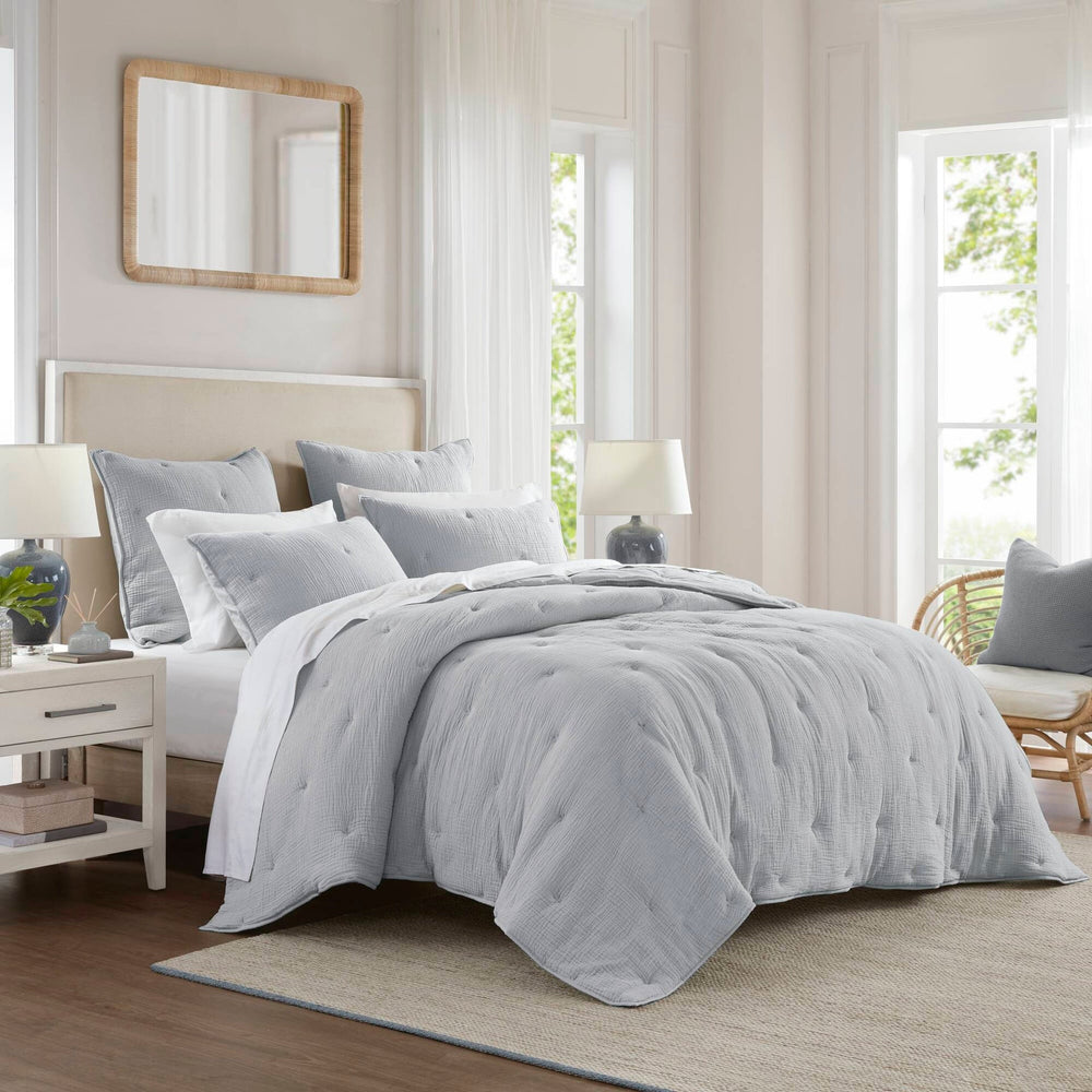3-Piece Full/Queen Cotton  Embroidered Quilt Set,Blue Media 18