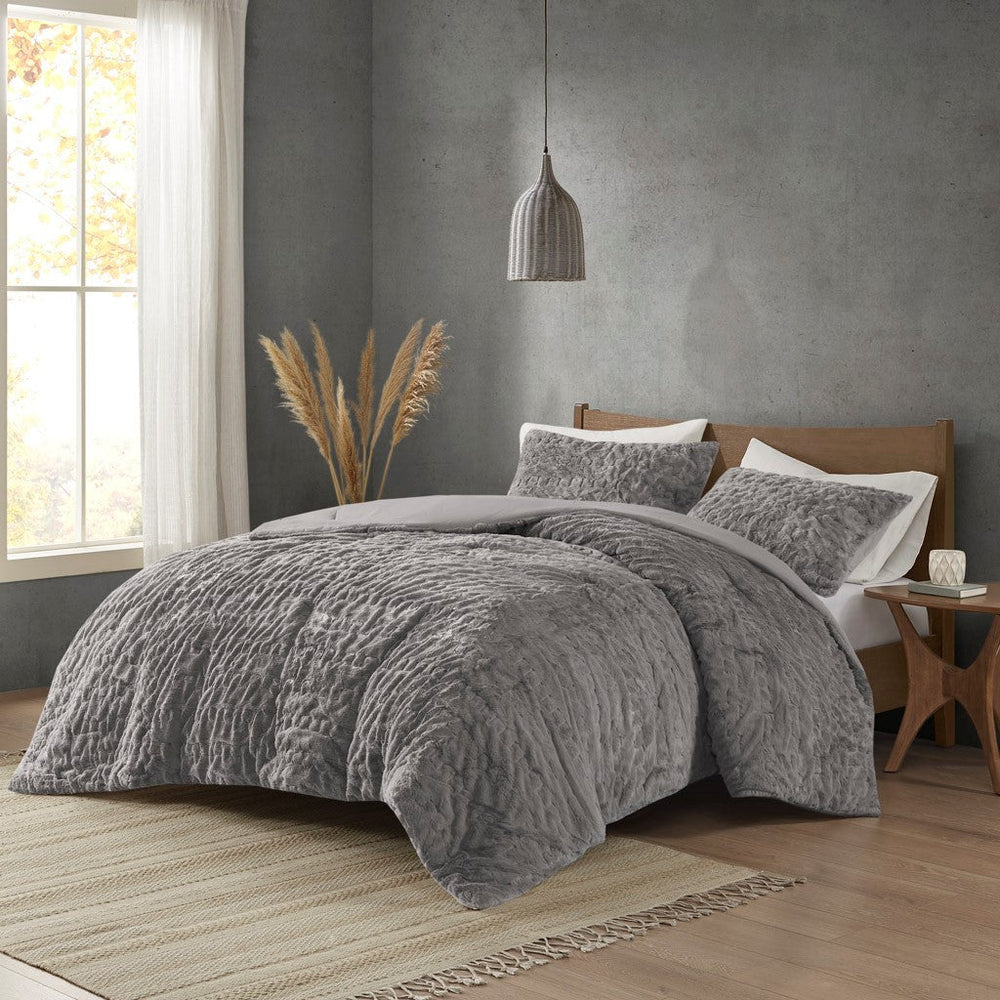 King/Cal King Ruched Fur Down Alternative Comforter Set Media 1