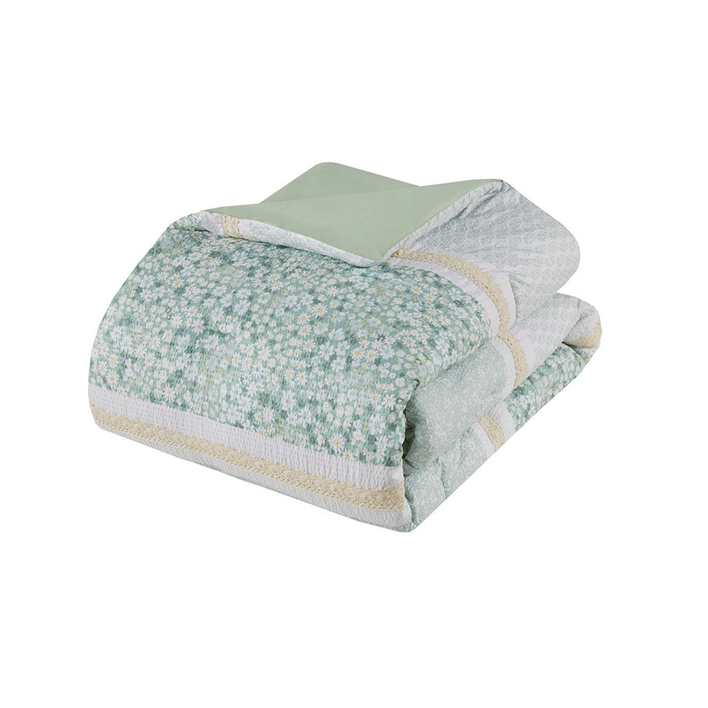 King/Cal King 5 Piece Seersucker Comforter Set with Throw Pillows Media 3
