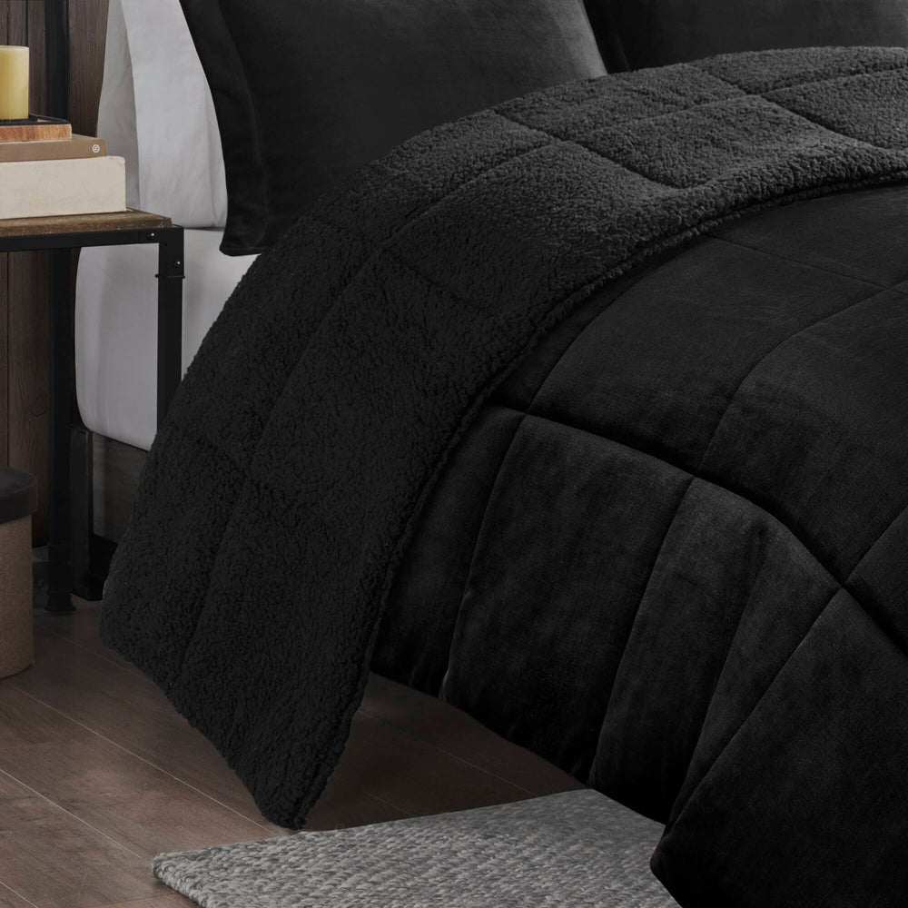 4-Piece King Plush to Sherpa Down Alternative Comforter Set,Black/Black Media 5