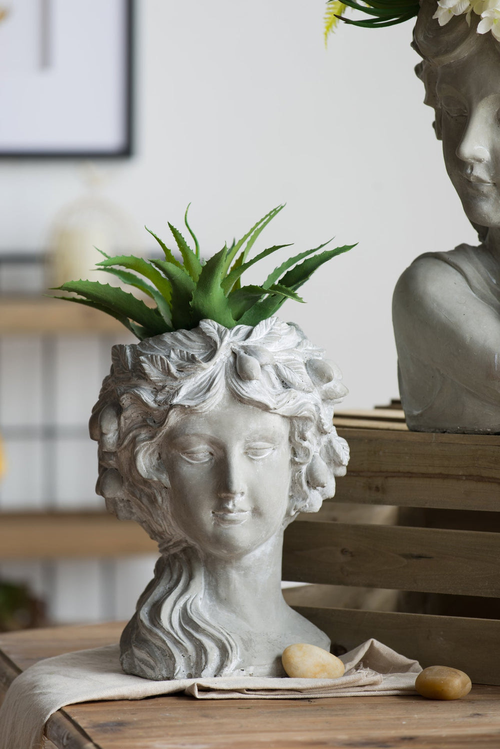 Cement Bust Wall Planter - Indoor Outdoor Home Garden Decor, 8' x 9' x 11.5' Media 7