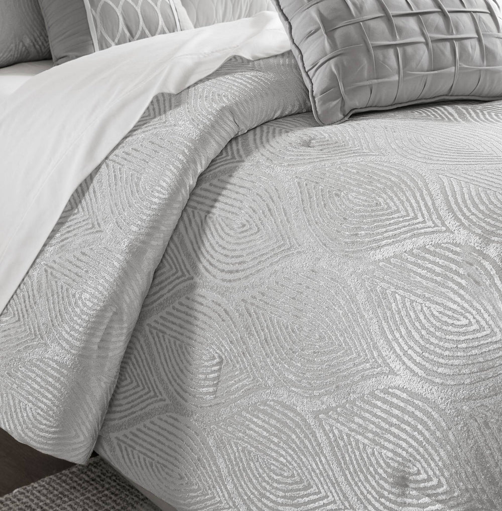 10- Piece King Jacquard Comforter Set Media 8