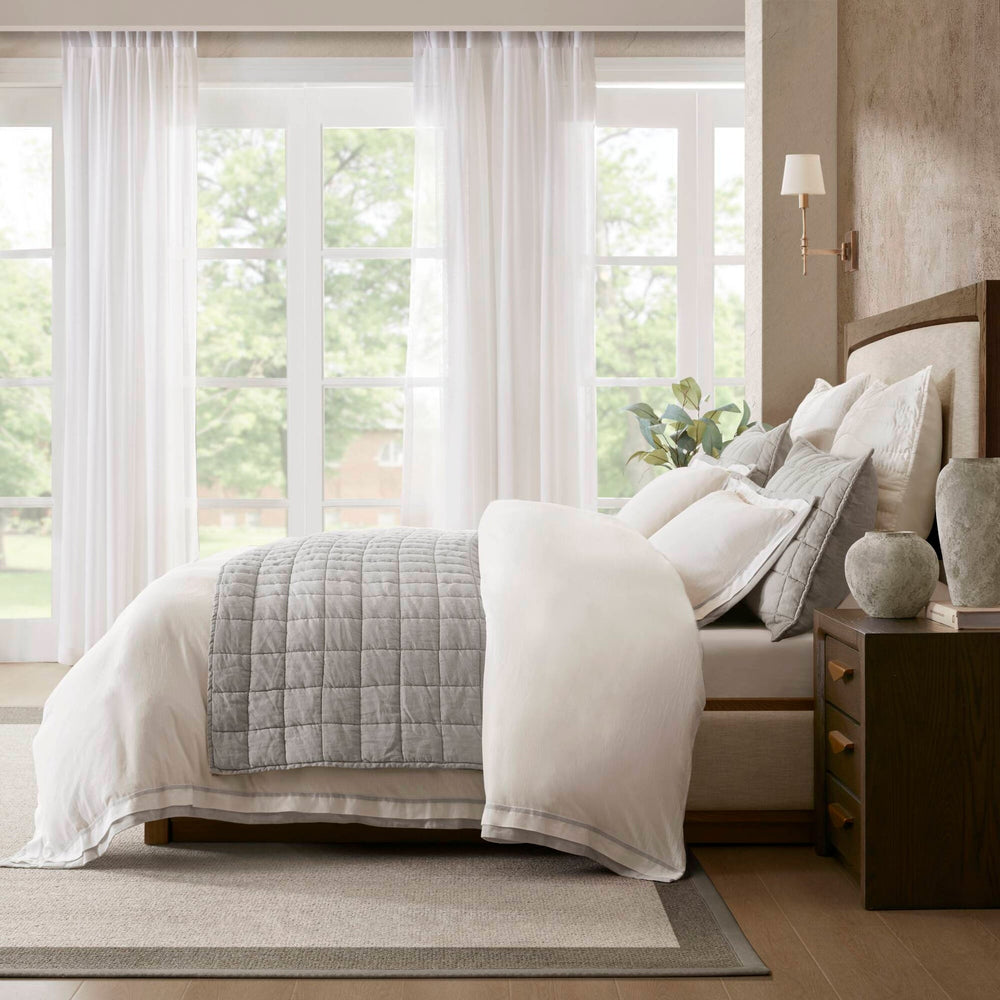 3 Pieces King/Cal King Duvet Cover Set,White+Gray Media 13