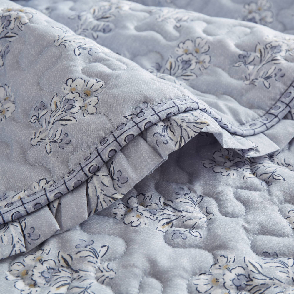 3-Piece Queen 3 Piece Ruffle Printed Quilt Set,Blue Media 12