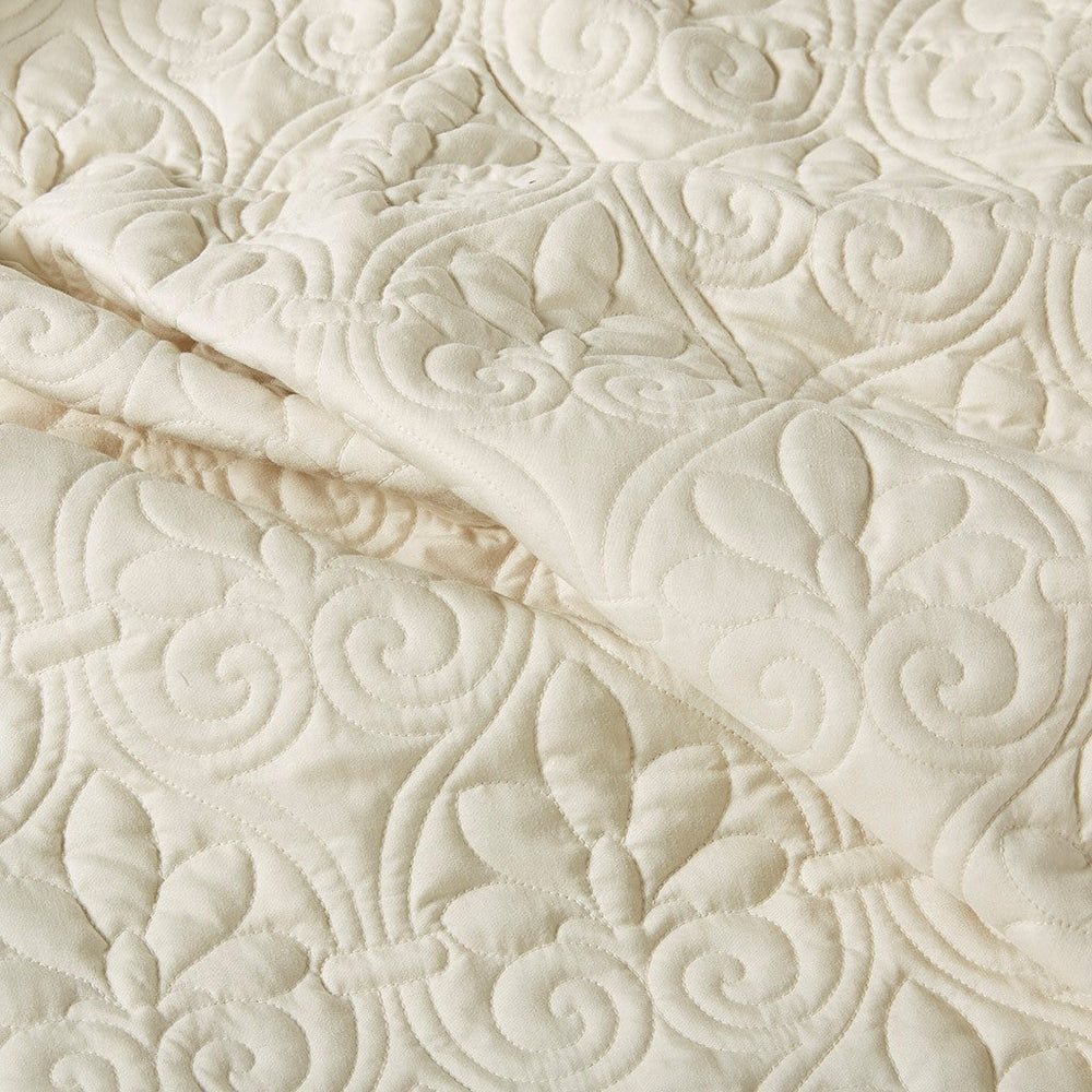 3 Piece Split Corner Pleated Quilted Bedspread Cream King Media 13