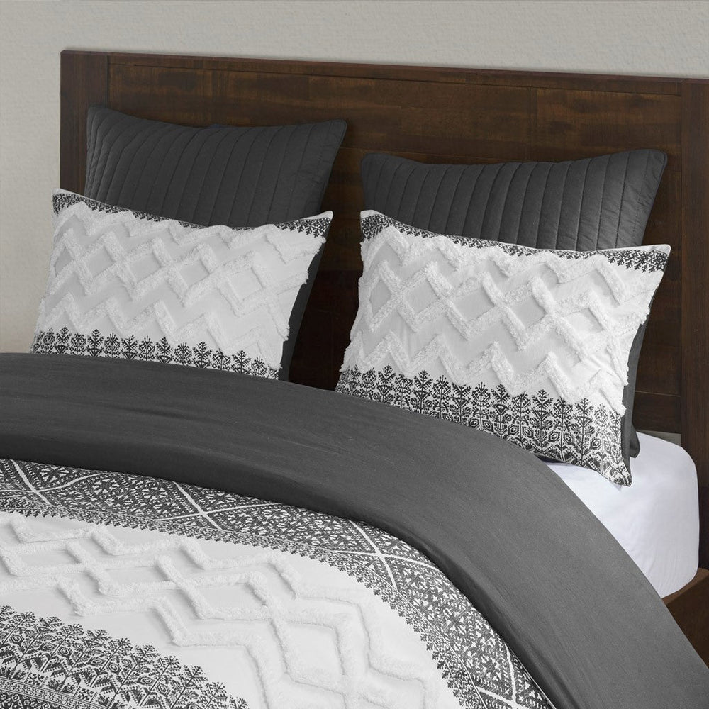 3 Piece Cotton Comforter Set with Chenille Tufting Gray Full/Queen Media 18