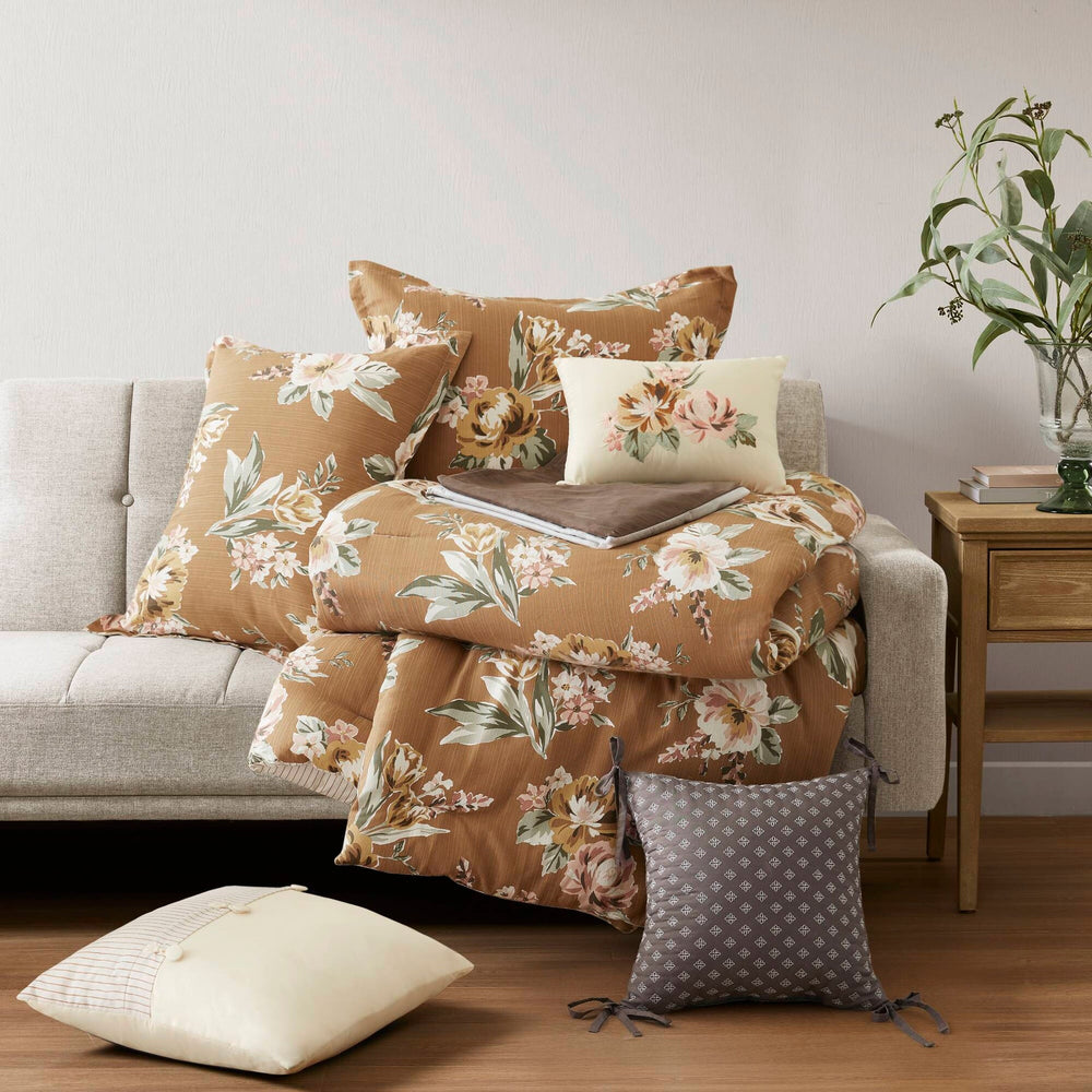 7-Piece Cal King Vin  Floral Comforter Set, Terracotta Media 13