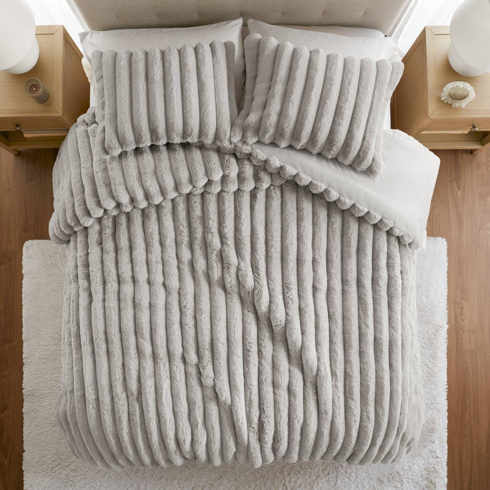 3 Pieces King  soft Faux Fur Ribbed Comforter Set,Light Gray Media 13