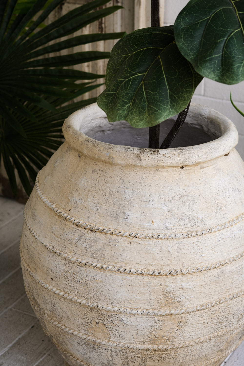 17.5x17.5x18.5' Round Magnesium Flower Pot with Weathered White Finish and Ridged Texture Media 6