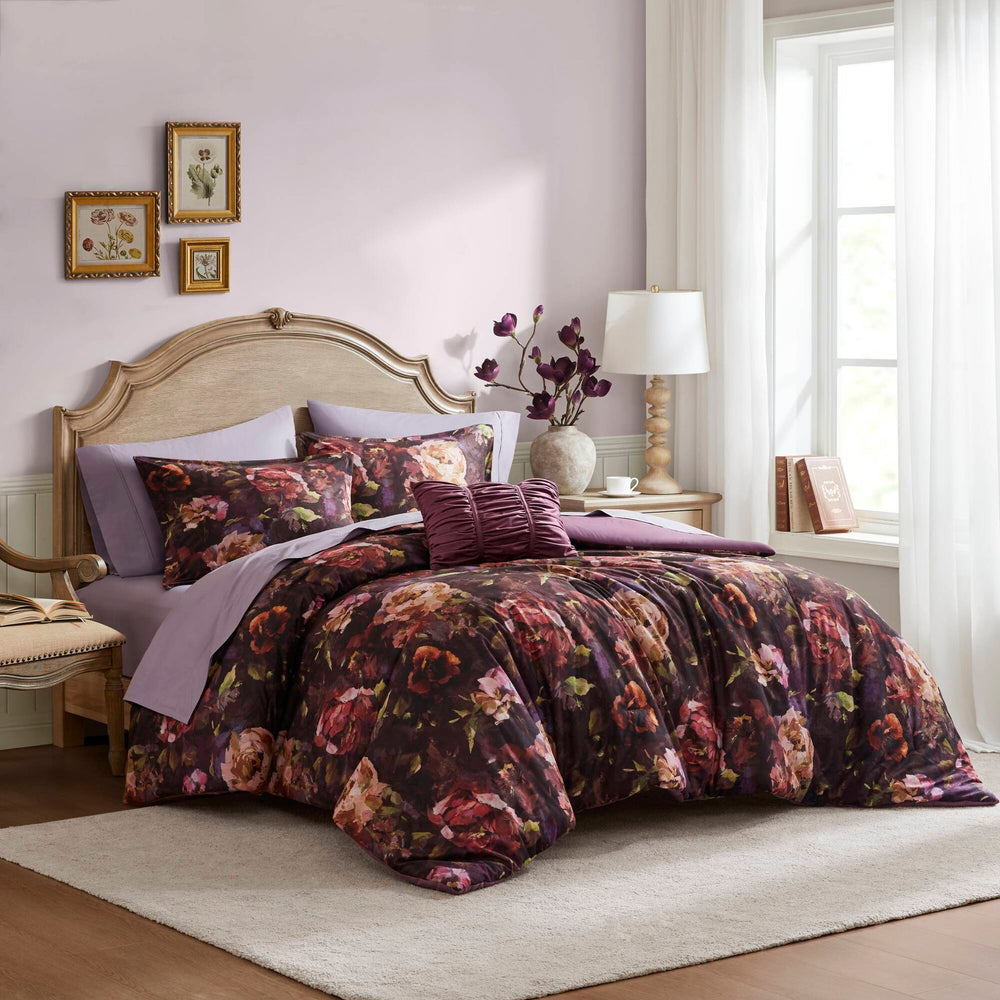 4-Piece King Velvet Comforter Set Media 1